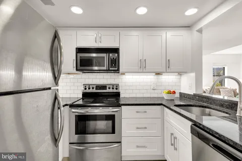 $550,000 | 1727 R Street Northwest, Unit 402, Washington, DC 20009