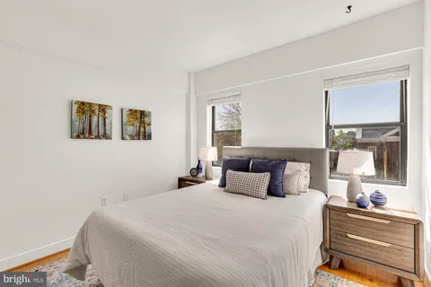 $550,000 | 1727 R Street Northwest, Unit 402, Washington, DC 20009