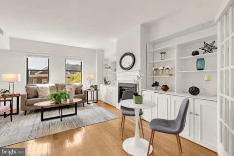 $550,000 | 1727 R Street Northwest, Unit 402, Washington, DC 20009