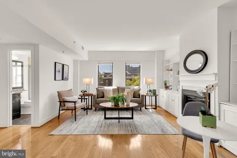 $550,000 | 1727 R Street Northwest, Unit 402, Washington, DC 20009