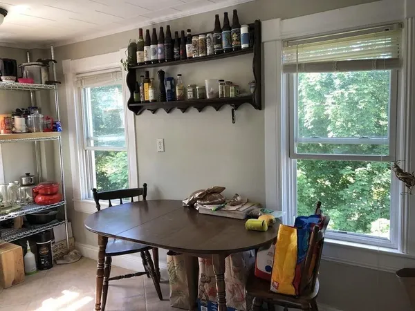 $1,870 | 227 Bridge Street, Unit 2, Northampton, MA 01060