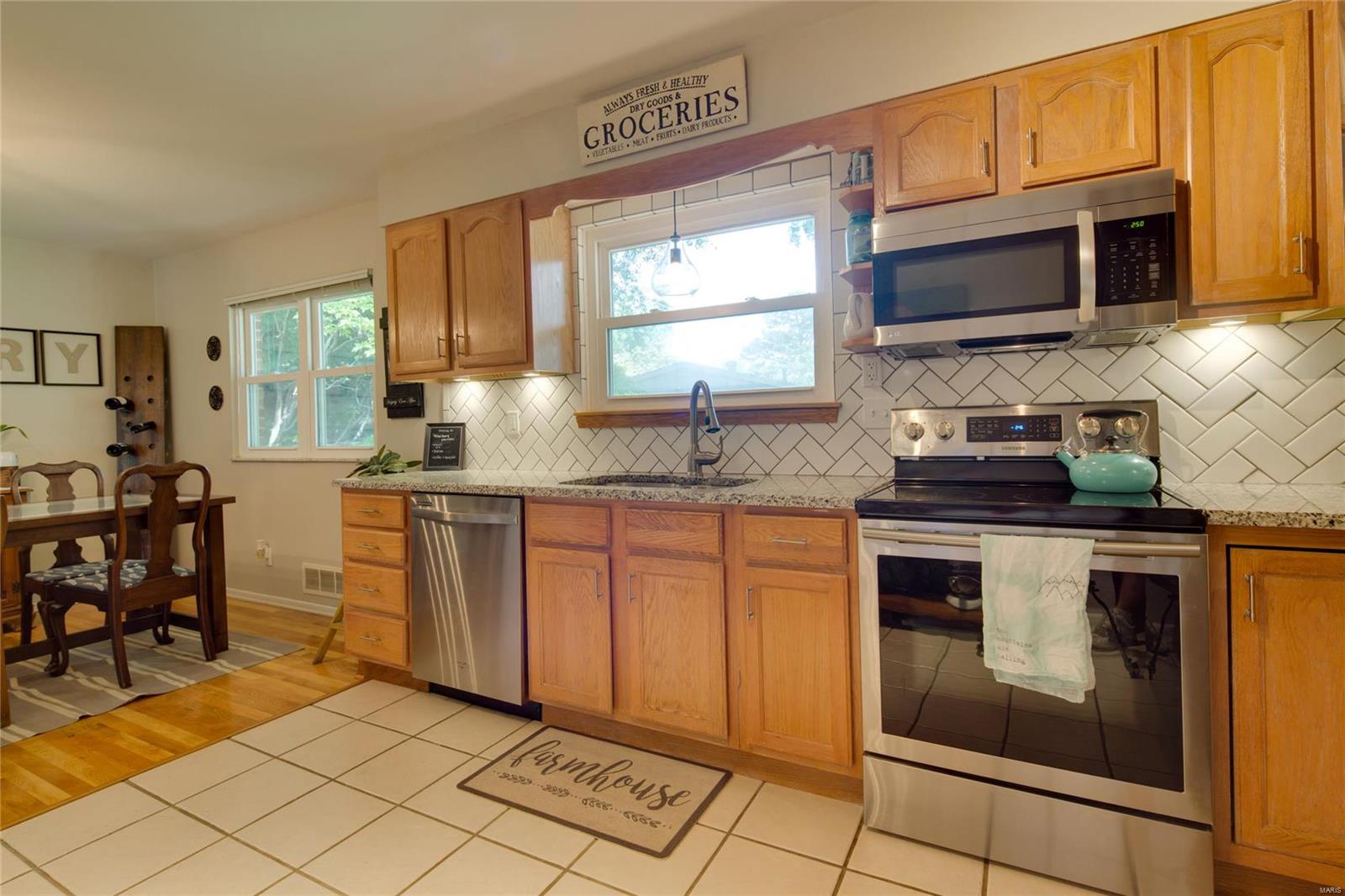 3154 Ringer Road St. Louis, MO 63125 - Photo 9 of 34 Gallery Image 9