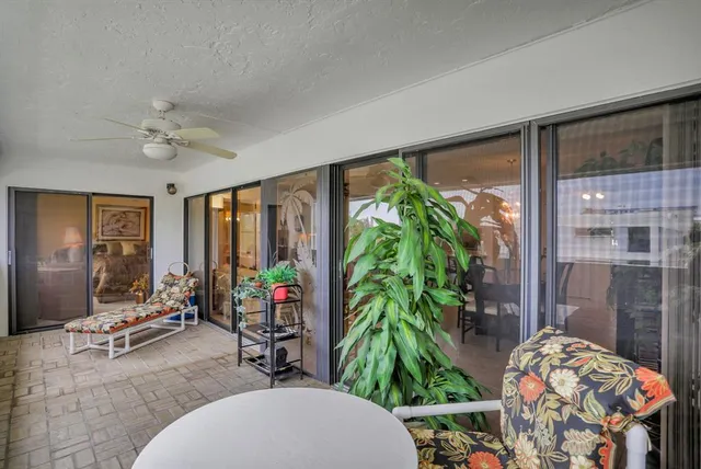 $549,900 | 330 Southeast 20th Avenue, Unit 307, Deerfield Beach, FL 33441