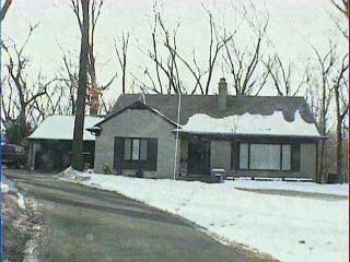 1003 Whites Road Kalamazoo, MI 49008 - Photo 1 of 1 Primary Photo