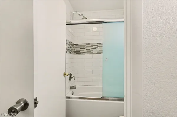 $2,300 | 7929 Dana Maple Court, Las Vegas, NV 89131