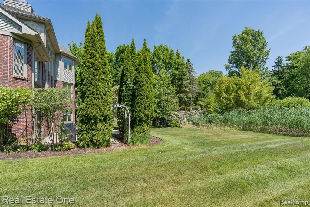 1375 Kentfield Drive Rochester, MI 48307 - Photo 51 of 56