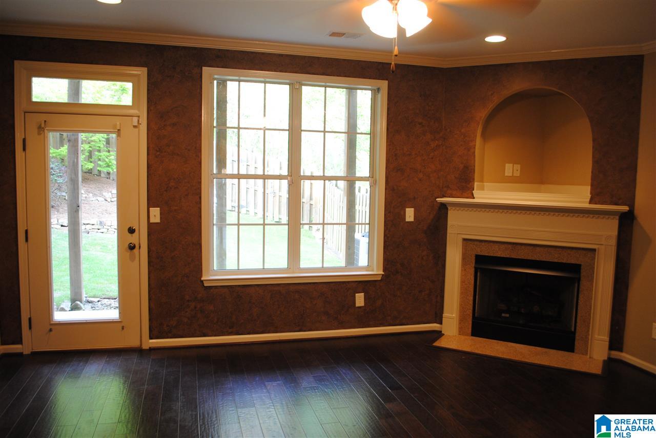 308 Calloway Terrace Pelham, AL 35124 - Photo 10 of 16