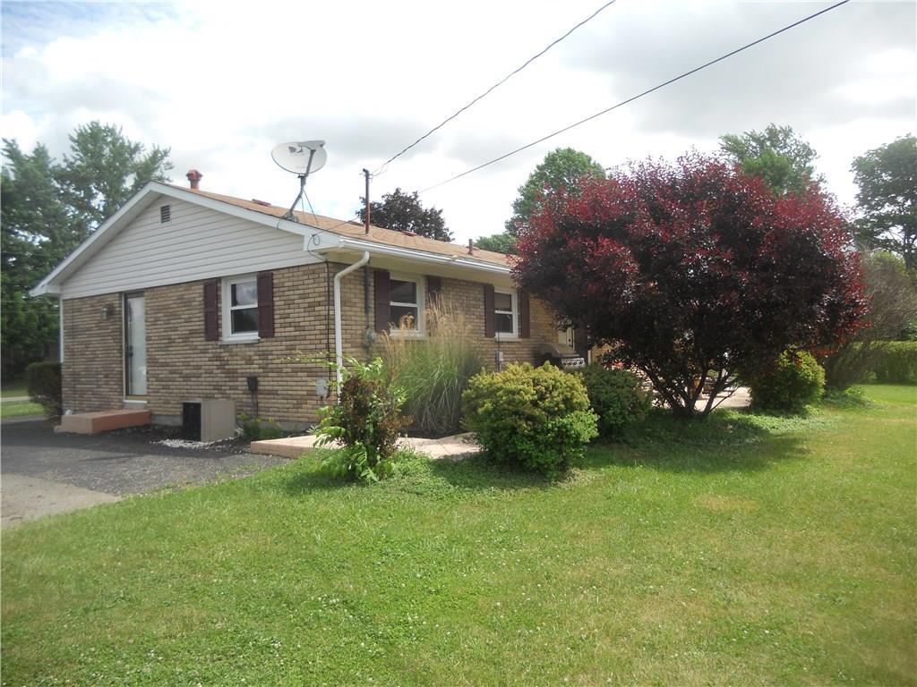 3327 Hanson Road Springfield, OH 45504 - Photo 4 of 12