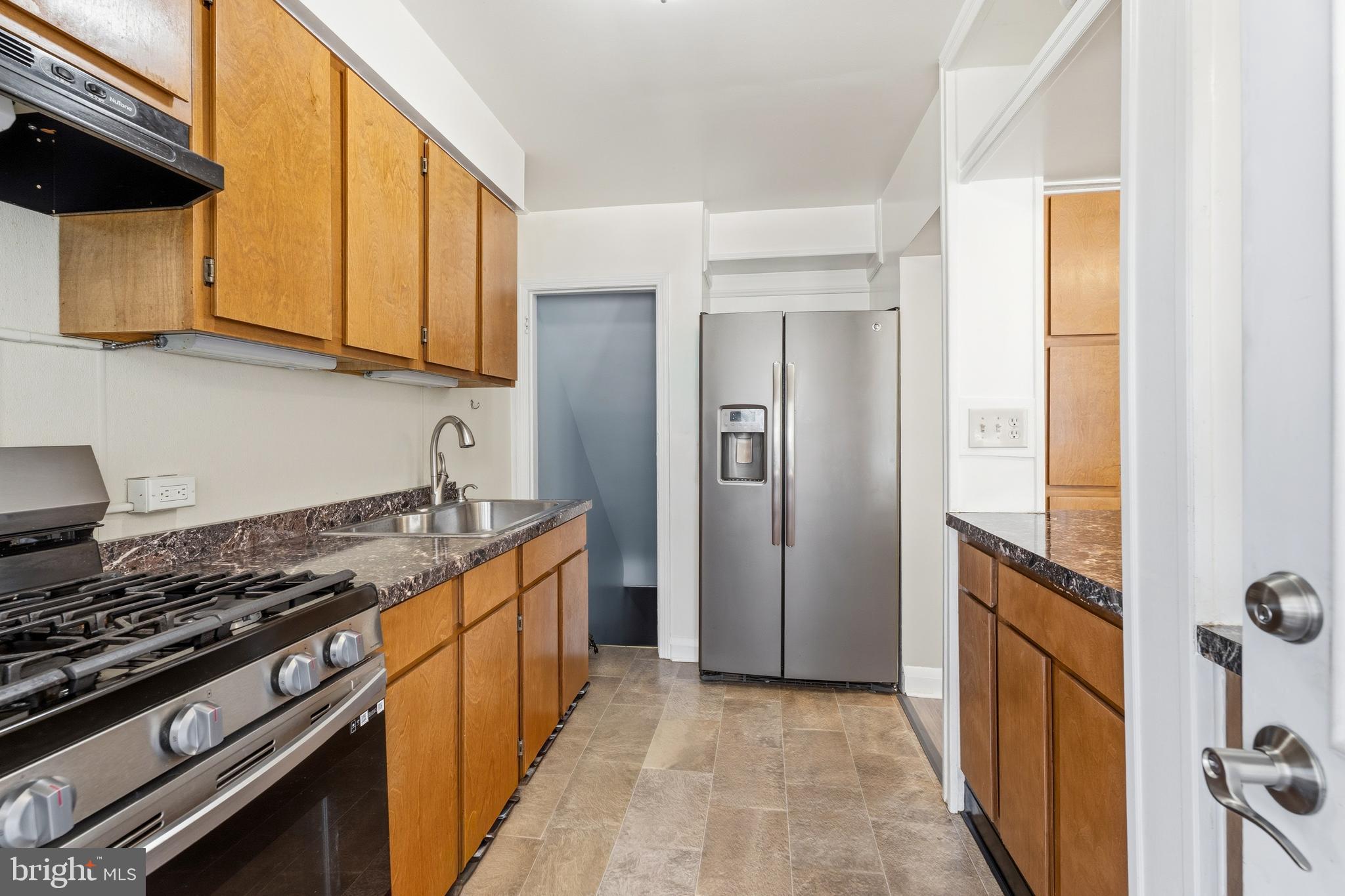 606 Middlesex Road Essex, MD 21221 - Photo 11 of 33