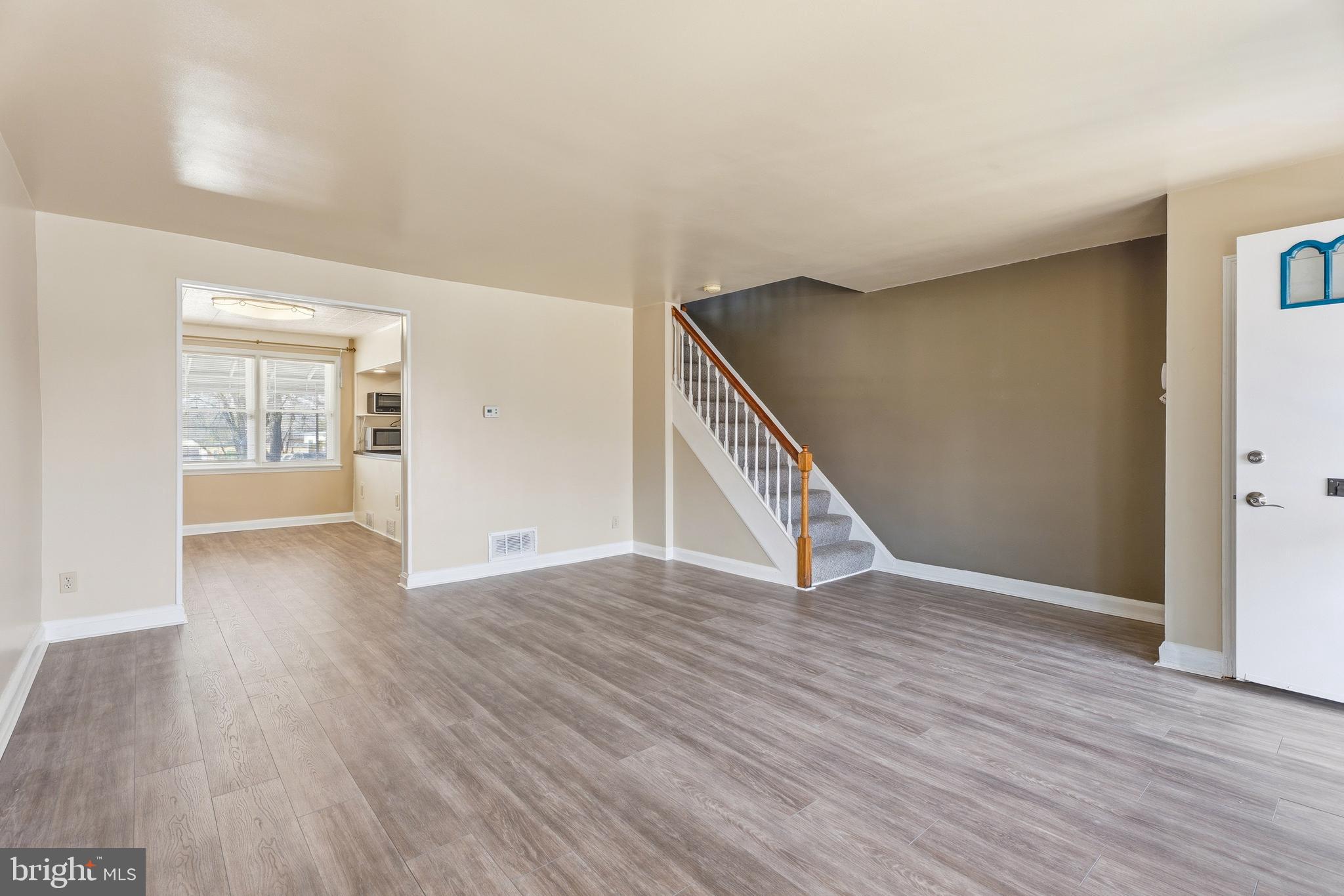 606 Middlesex Road Essex, MD 21221 - Photo 5 of 33