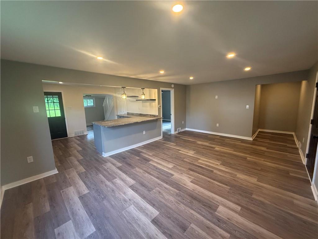 739 Highway 130 Trafford, PA 15085 - Photo 8 of 28