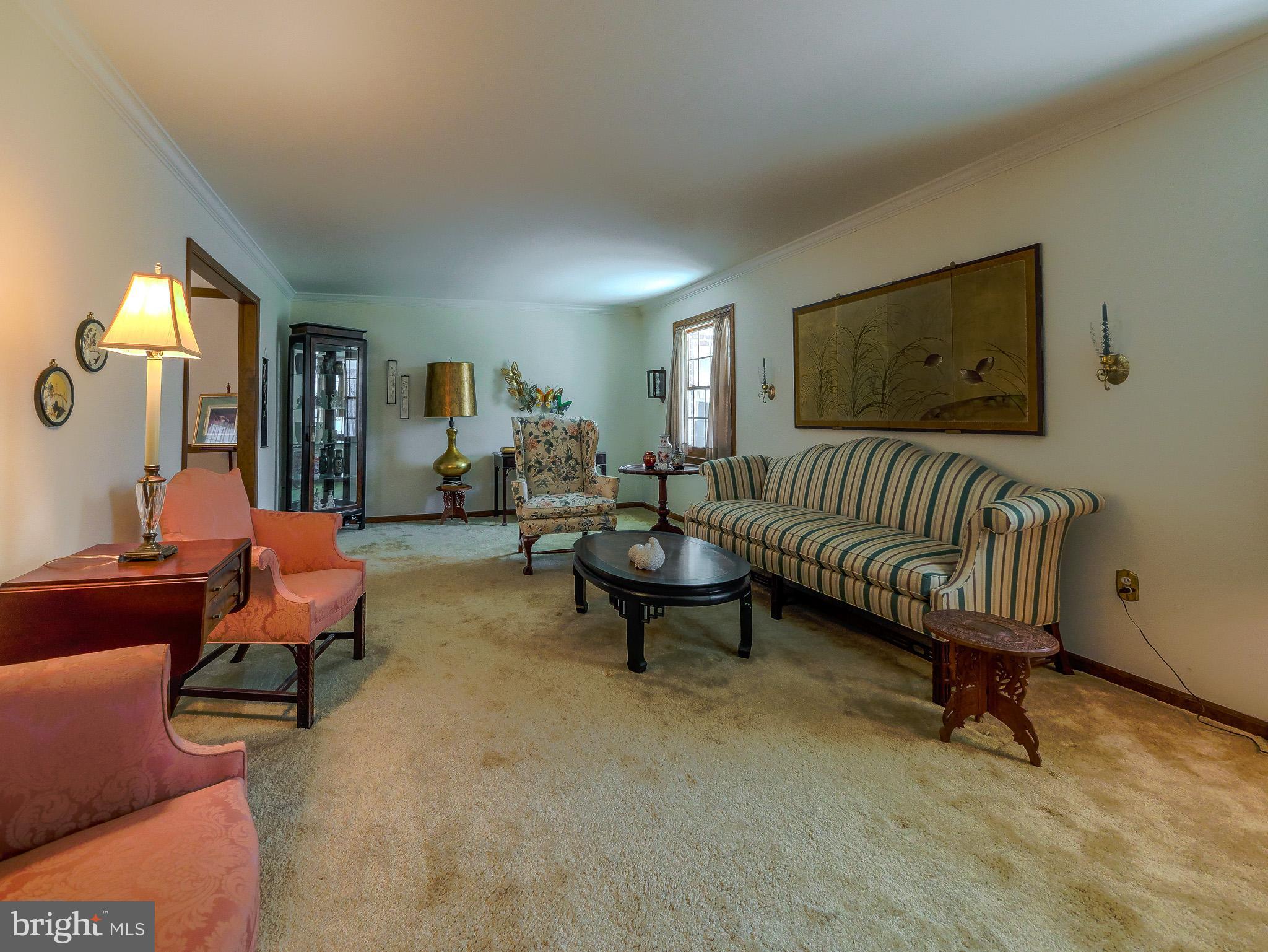 3 Running Brook Road Glen Mills, PA 19342 - Photo 16 of 57 Living Room
