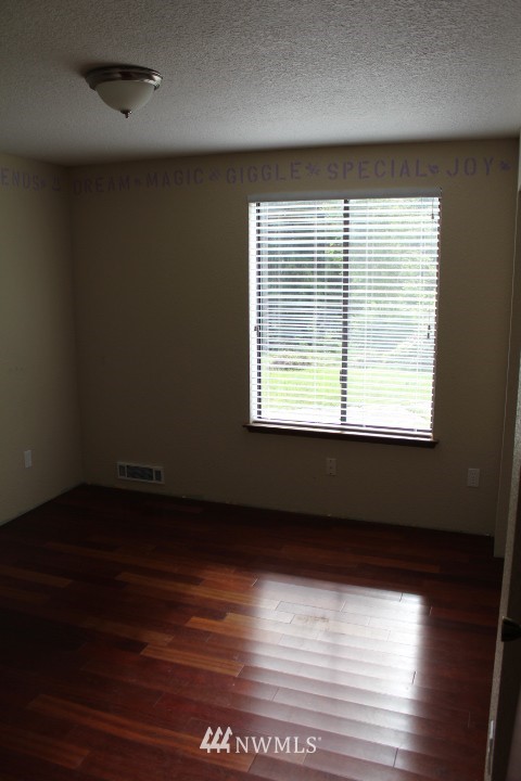 23565 Port Gamble Road Northeast Poulsbo, WA 98370 - Photo 11 of 13 Gallery Image 11