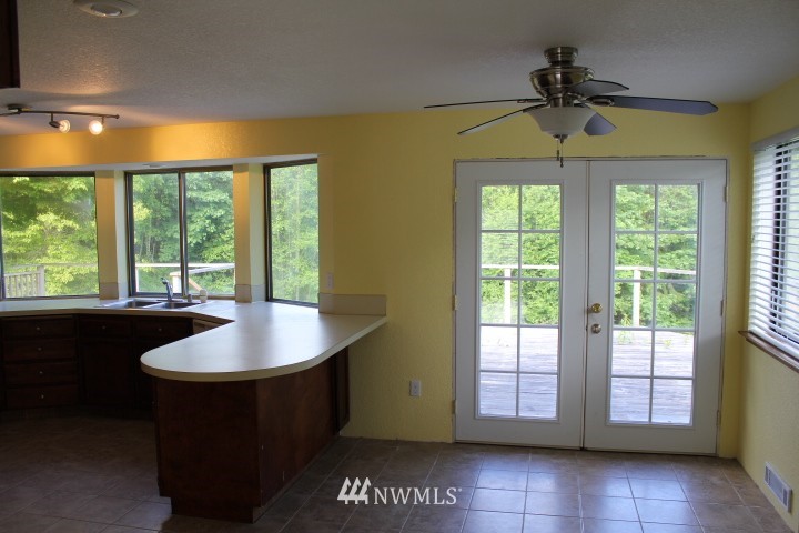 23565 Port Gamble Road Northeast Poulsbo, WA 98370 - Photo 6 of 13 Gallery Image 6