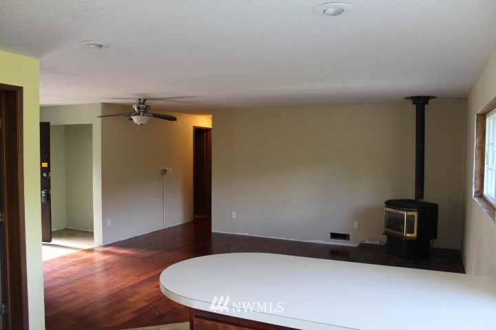23565 Port Gamble Road Northeast Poulsbo, WA 98370 - Photo 7 of 13 Gallery Image 7