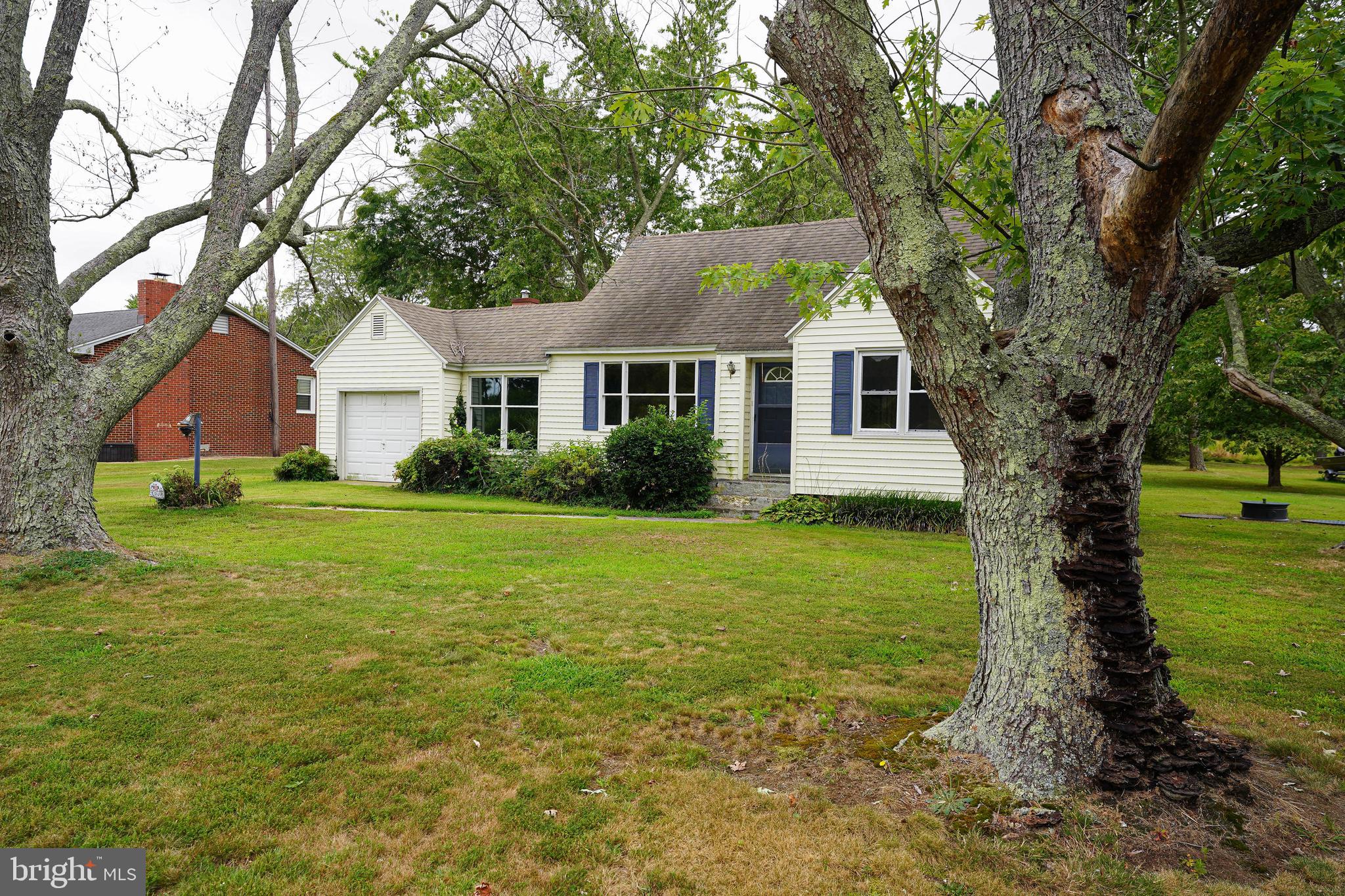 24849 Deal Island Road Dames Quarter, MD 21821 - Photo 4 of 37