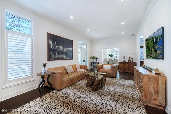 $1,448,000 | 1 Willowcrest Drive, Oak Brook, IL 60523