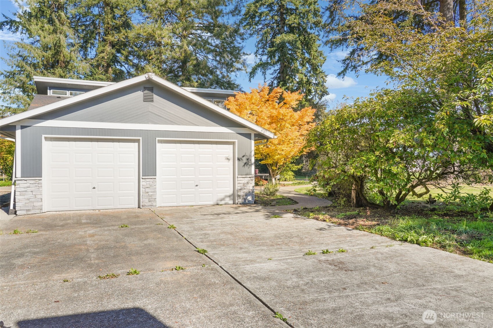 10418 173rd Avenue Southwest Rochester, WA 98579 - Photo 4 of 38