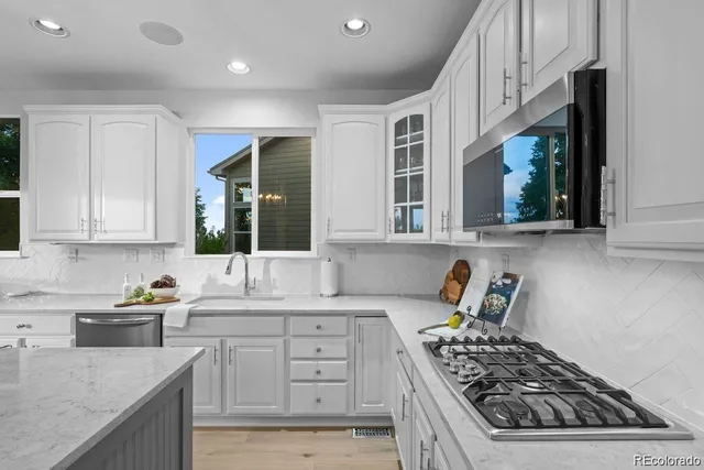 $1,080,000 | 10837 Fox Sedge Way, Highlands Ranch, CO 80126