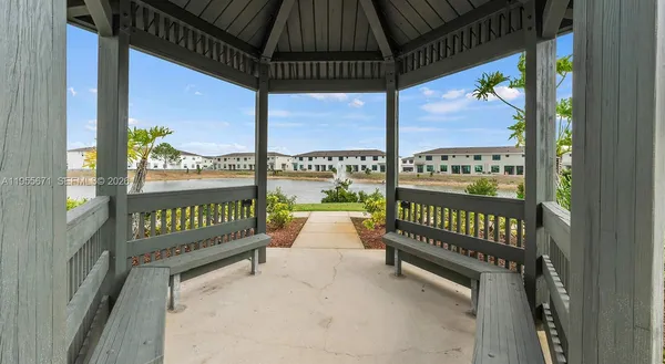 $2,470 | 5600 Northwest Coventry Circle, Unit 3BR, Port St. Lucie, FL 34986