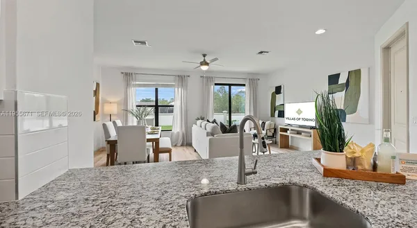 $2,470 | 5600 Northwest Coventry Circle, Unit 3BR, Port St. Lucie, FL 34986