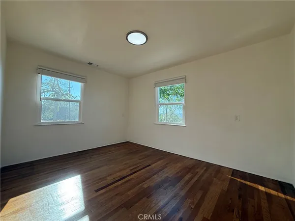 $3,500 | 126 East Sunset Drive South, Redlands, CA 92373