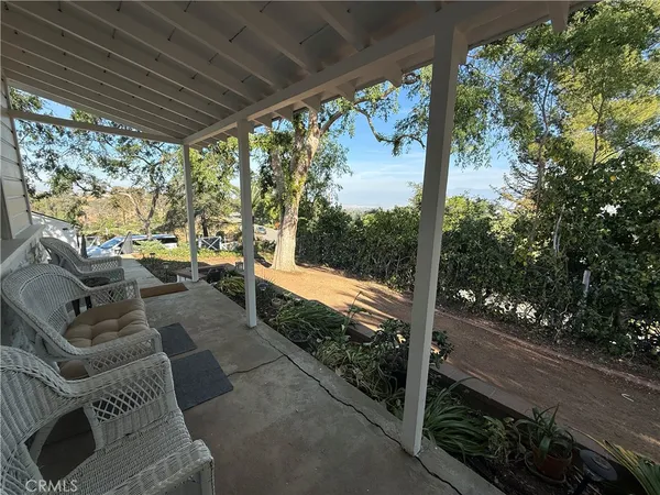 $3,500 | 126 East Sunset Drive South, Redlands, CA 92373