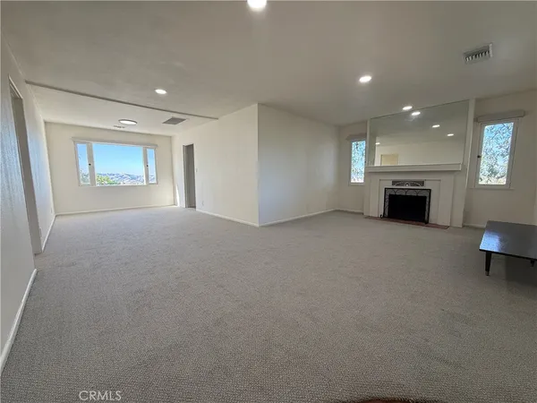 $3,500 | 126 East Sunset Drive South, Redlands, CA 92373