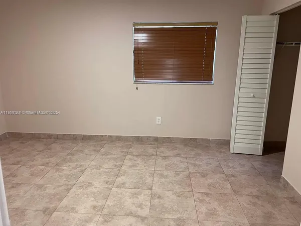 $235,000 | 3690 North 56th Avenue, Unit 916, Hollywood, FL 33021
