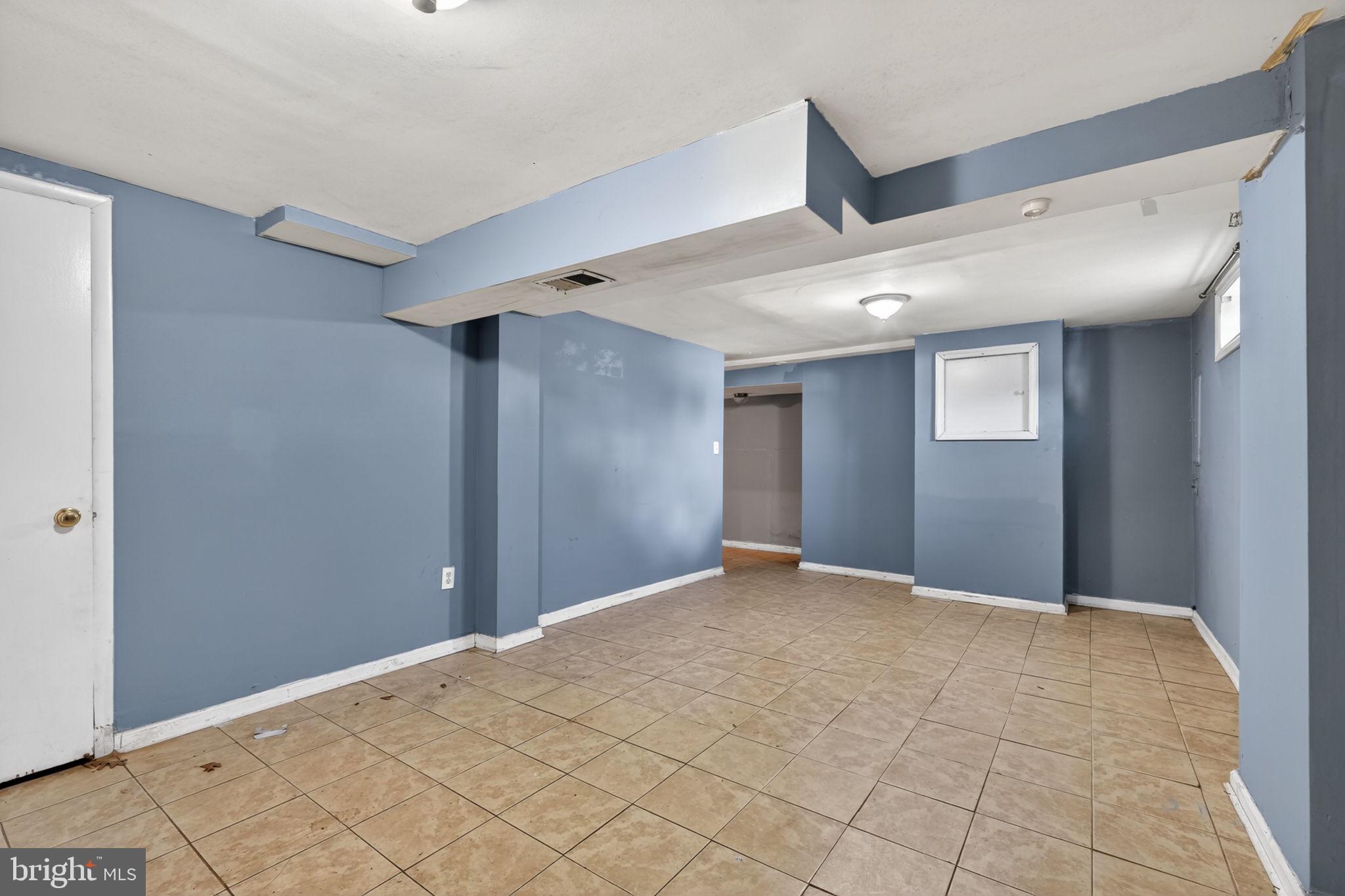5441 Taussig Road Bladensburg, MD 20710 - Photo 23 of 37 a view of an empty room
