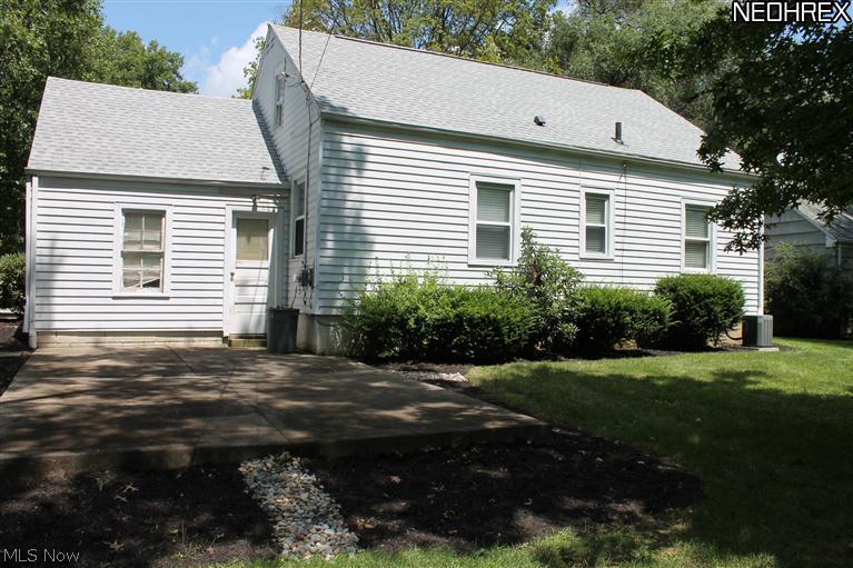 1920 Ganyard Road Akron, OH 44313 - Photo 3 of 22 Gallery Image 3