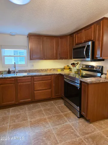 $125,000 | 2233 East Behrend Drive, Unit 26, Phoenix, AZ 85024