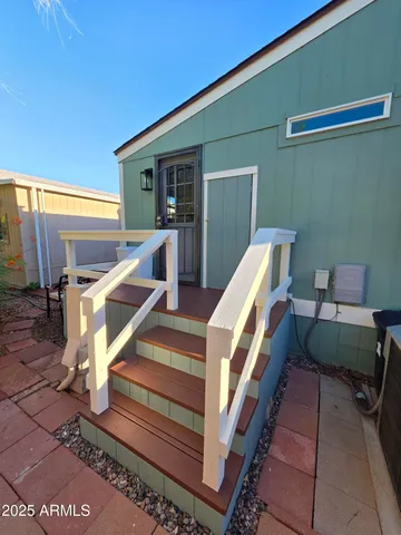 $125,000 | 2233 East Behrend Drive, Unit 26, Phoenix, AZ 85024