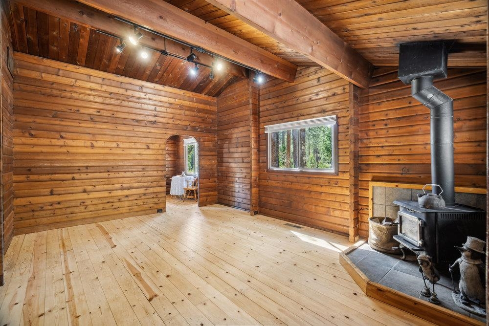 357 Wawasee Avenue Tahoe Vista, CA 96148 - Photo 7 of 28