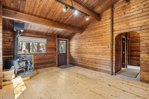 a view of front door of house with seating space