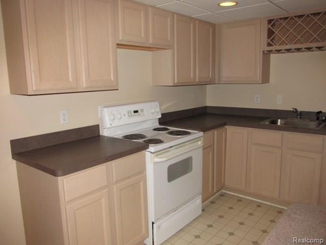 46451 Inverness Road Canton, MI 48188 - Photo 63 of 75