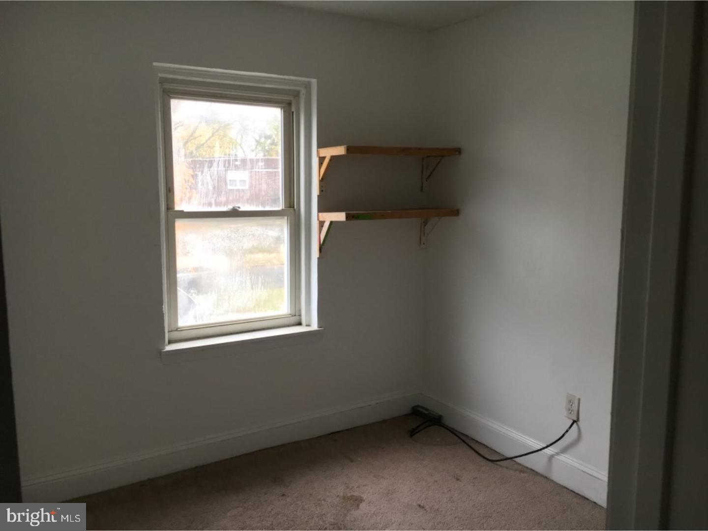 1061 Collings Road Camden, NJ 08104 - Photo 10 of 14