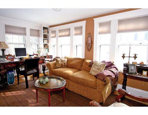 244 Dorset Road Newton, MA 02468 - Photo 7 of 9