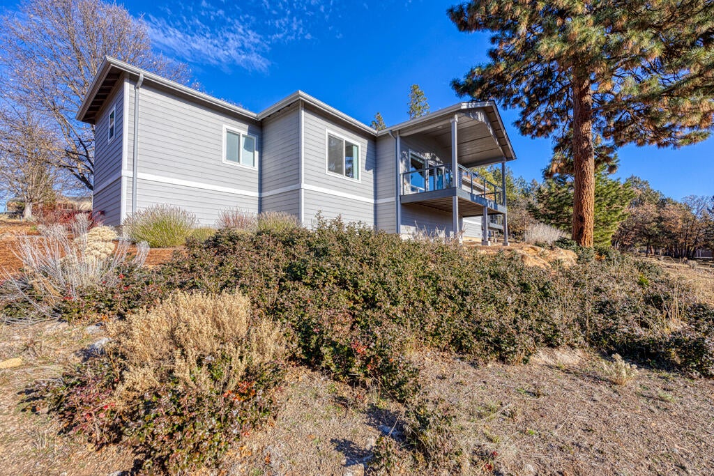 11264 Kestrel Road Klamath Falls, OR 97601 - Photo 30 of 34 Exterior