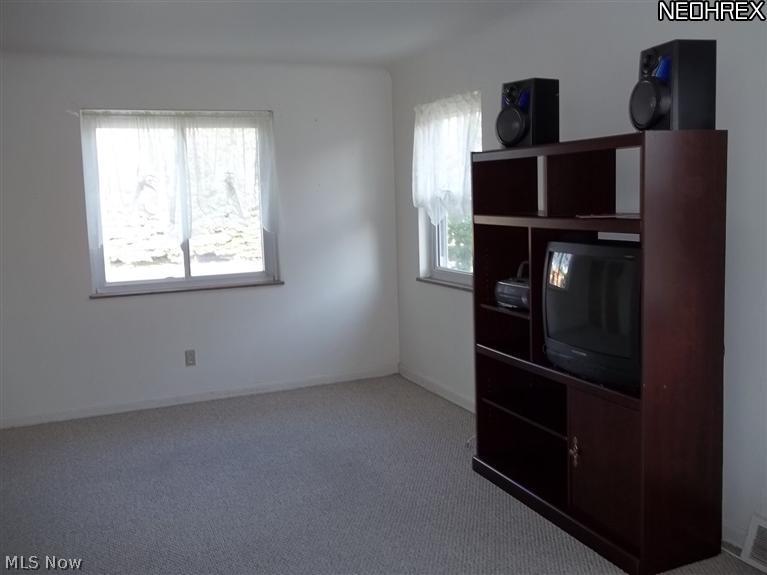 6418-6420 Ridge Road Parma, OH 44129 - Photo 13 of 16 Good size living room.