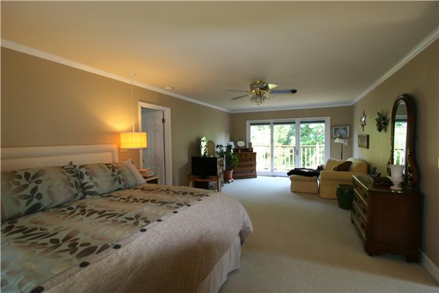 318 Stoneybrook Road Columbia, TN 38401 - Photo 10 of 20 Master retreat with sitting area, beautiful views, new carpet, and updated private bath.