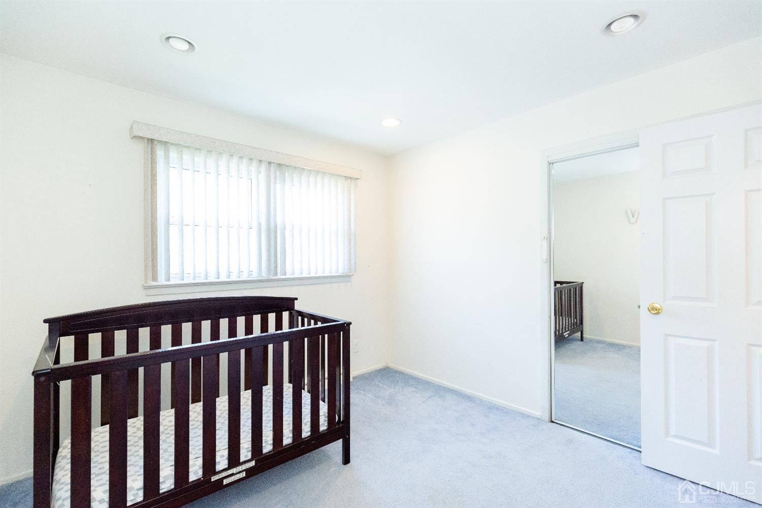 3 Larchmont Road Edison, NJ 08837 - Photo 22 of 44