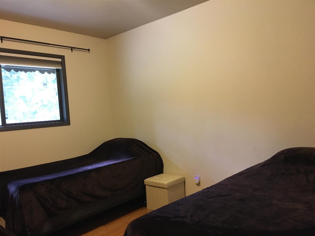 1015 Davis Place Road Mount Shasta, CA 96067 - Photo 12 of 24 Gallery Image 12