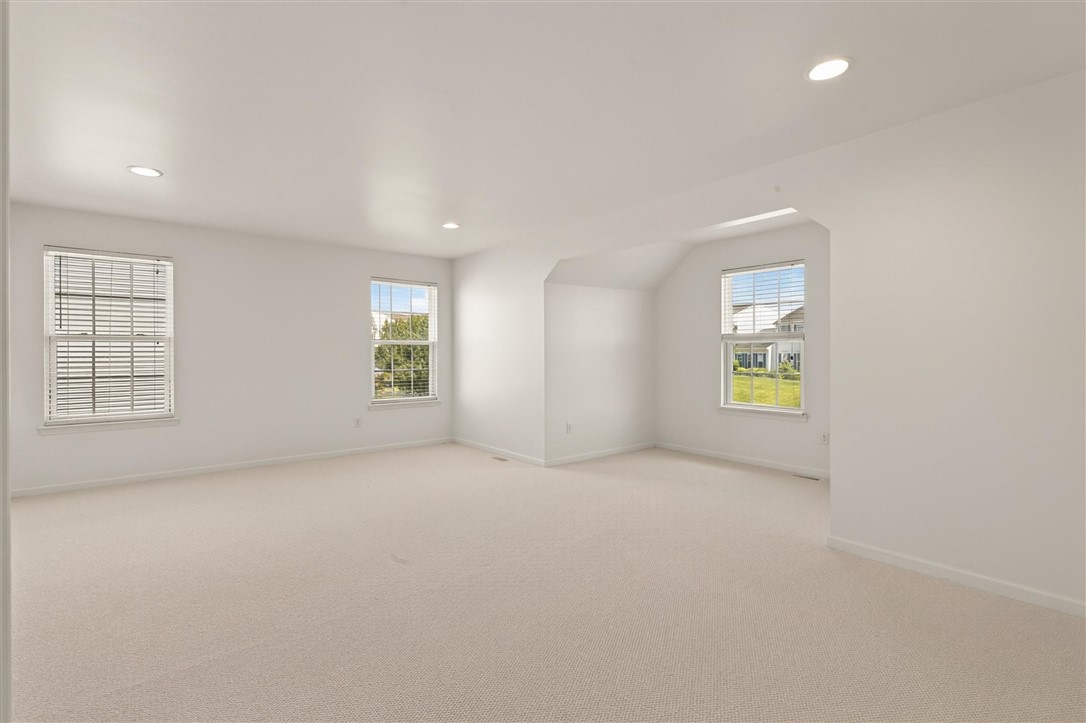 84 Elmcrest Rise Henrietta, NY 14586 - Photo 22 of 47 Gallery Image 22