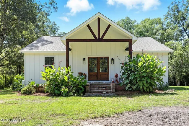 $339,500 | 151 Pat Luckett Road, Canton, MS 39046