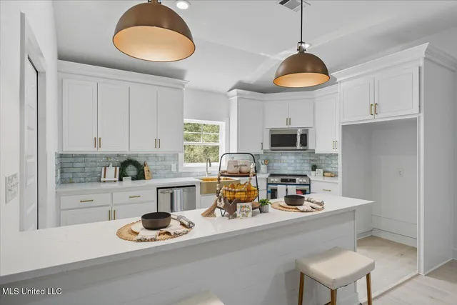 $339,500 | 151 Pat Luckett Road, Canton, MS 39046