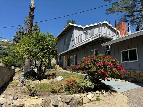 $1,025,000 | 4922 Lowell Avenue, Glendale, CA 91214