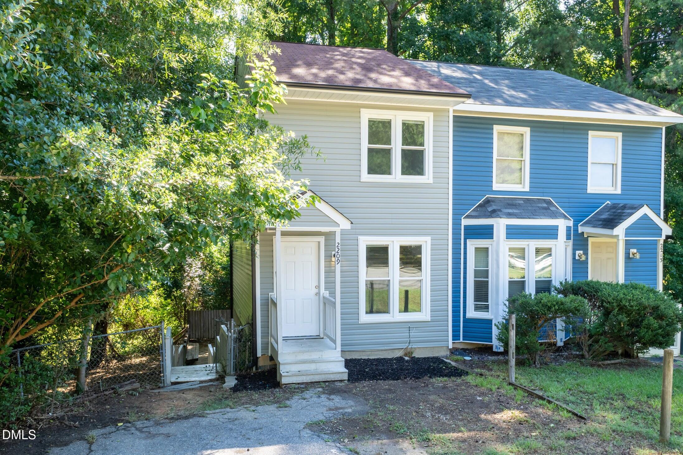 2209 Quartz Court Raleigh, NC 27610 - Photo 3 of 28 Front 03