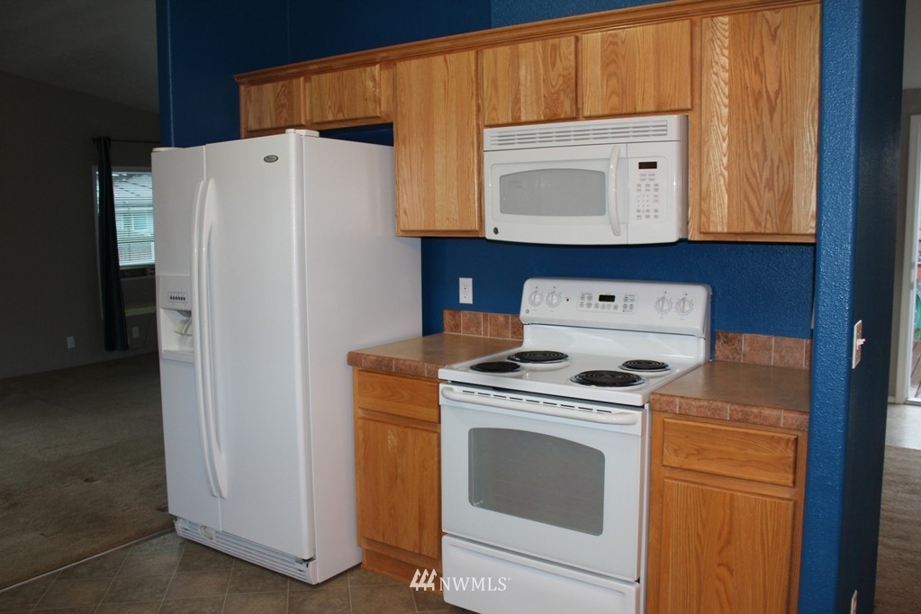 107 South Pass Road, Unit 9 Nooksack, WA 98276 - Photo 3 of 9