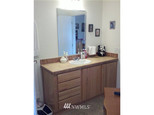 107 South Pass Road, Unit 9 Nooksack, WA 98276 - Photo 5 of 9